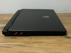 MSI RAIDER A18 HX R9 9955HX3D 32GB 1TB RTX5070Tİ 12 GB 18'' 2.5K W11H